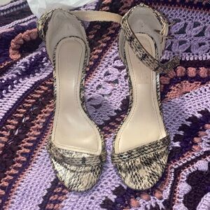 Snake print heel
